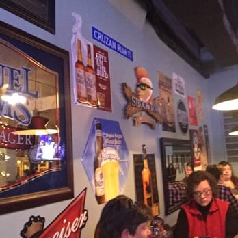Galvin's - Decor is very casual and inviting. - Pizza Near Me - Georgetown, Kentucky Galvin's - Decor is very casual and inviting. - Pizza Near Me - Georgetown, Kentucky