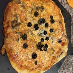 Gail's Pizza Parties
