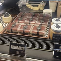 Dolce Amore - Peep the cheesecake and tiramisu