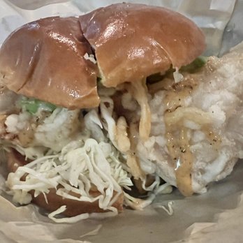 Ojai Burger - Topa Topa Chicken Sandwich - Burgers Near Me - Orange, California