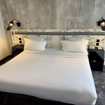 Les Bains Paris - Hotels Near Me - Paris, 75