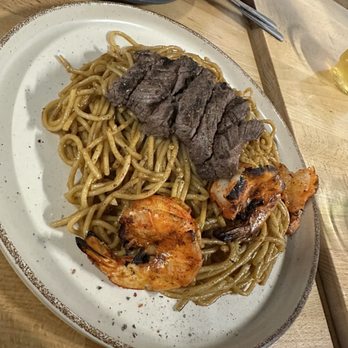 Drunken Lobster - Drunken Lobster Garlic Noodle (small) - Vietnamese Near Me - Houston, Texas
