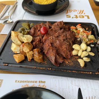 Meat Moot Smoking - Brisket - Smokehouse Near Me - Burbank, Illinois