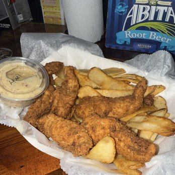 The Po'Boy Shop - Chicken Tenderloin Platter - Cajun/Creole Near Me - Decatur, Georgia
