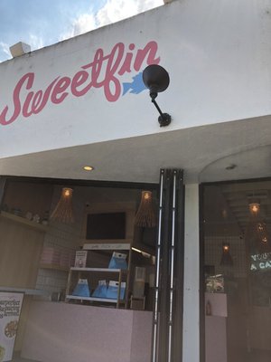 Sweetfin Poke Venice Beach by null
