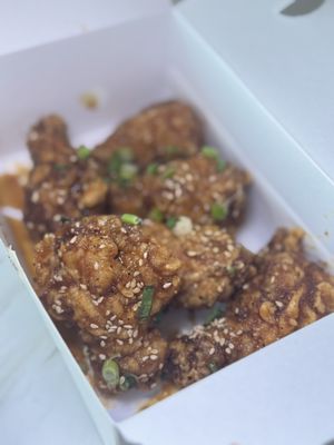 Bibimbox Korean Kitchen & Wings by null