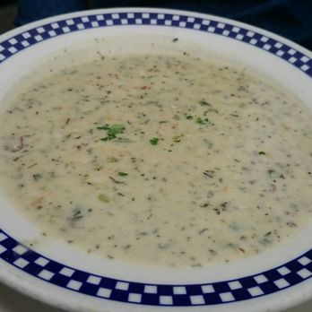 Duke's Seafood - Happy hour 12oz clam chowder ($9.90) - Seafood Near Me - Seattle, Washington