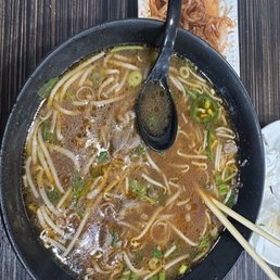 36. Pho Tai Chin 36. Pho Tai Chin