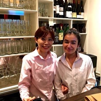 Kyoto Kitchen - Charming waitresses at Kyoto kitchen - Sushi Bars Near Me - Winchester, HAM