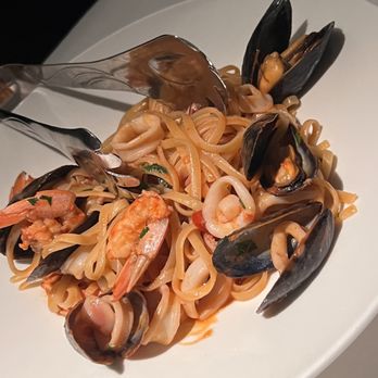 Sotto Sotto - Linguine del Pescatore - Italian Near Me - Atlanta, Georgia Sotto Sotto - Linguine del Pescatore - Italian Near Me - Atlanta, Georgia