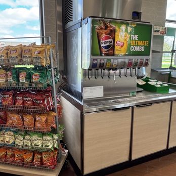 Subway - Chips and Soda - Fast Food Near Me - Windsor, Wisconsin