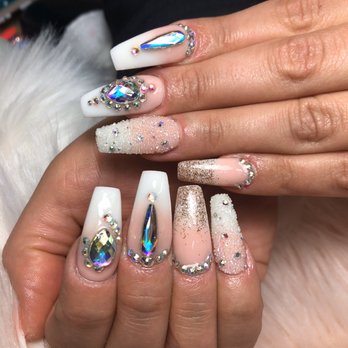 Classy Nail Spa - Nail Salons Near Me - Alameda, California
