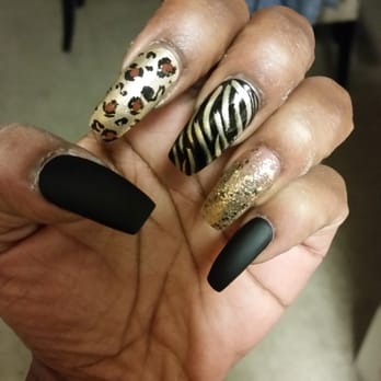 Fantastic Nails - I love Tina... no one else can touch my nails... - Nail Salons Near Me - Paramount, California
