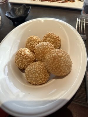 PL8 Restaurant by null