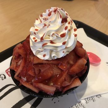 ChungChun - Sul Bing Su - Strawberry Bing Su - Desserts Near Me - Katy, Texas