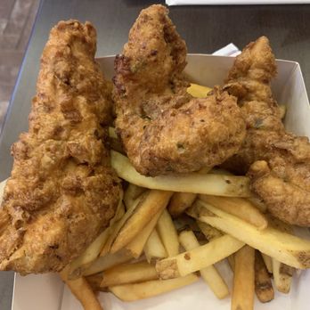 Gordon Ramsay Fish & Chip - Chicken strips and sea salt chips. - Seafood Near Me - Reno, Nevada Gordon Ramsay Fish & Chip - Chicken strips and sea salt chips. - Seafood Near Me - Reno, Nevada