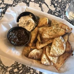 Raven Lounge - Chips and dip