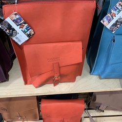 Kasandy - Need a work bag