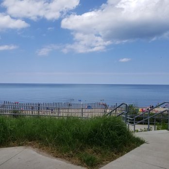 Rocky Gap Beach - Beaches Near Me - Benton Harbor, Michigan
