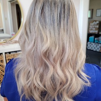 L² Studio - Hybrid extension installation! Hand-tied weft in the back with ktip in the front! This allows for a full coverage install! - Hair Salons Near Me - Munford, Tennessee