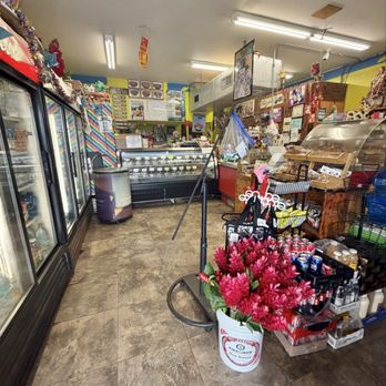 Waialua General Store - Inside - Convenience Stores Near Me - Waialua, Hawaii Waialua General Store - Inside - Convenience Stores Near Me - Waialua, Hawaii