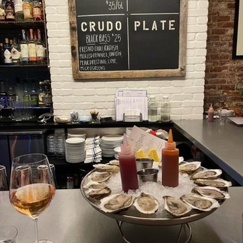 Select Oyster Bar - The oysters are A+ - Seafood Near Me - Boston, Massachusetts Select Oyster Bar - The oysters are A+ - Seafood Near Me - Boston, Massachusetts