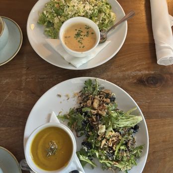 The Clover & the Bee - Breakfast & Brunch Near Me - Webster Groves, Missouri