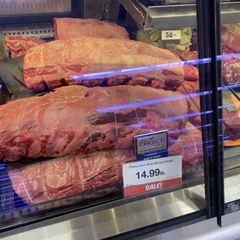 Hy-Vee - a display case of meat - Grocery Near Me - Sioux Falls, South Dakota Hy-Vee - a display case of meat - Grocery Near Me - Sioux Falls, South Dakota