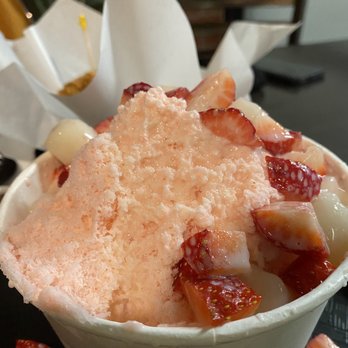 Spiceology - Strawberry Snow - Taiwanese Near Me - Arcadia, California Spiceology - Strawberry Snow - Taiwanese Near Me - Arcadia, California