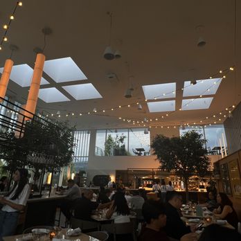 Gigi’s - Dinner Ambiance - Italian Near Me - Coquitlam, British Columbia