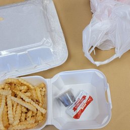 Large jerk chicken and small fries. The come unsalted. Sauce sides are 1oz instead of 3oz. Large jerk chicken and small fries. The come unsalted. Sauce sides are 1oz instead of 3oz.