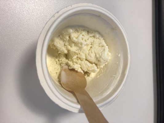 Em's Ice Cream by null