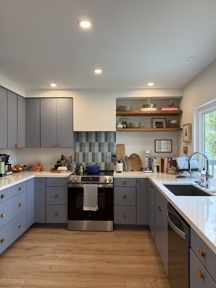 Slide of New Wave Design & Build