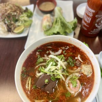 Ruby Pho And Deli - Sp5. Spicy Beef Noodles Soup(Bun Bo Hue) - Vietnamese Near Me - Vancouver, Washington