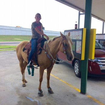 Sonic Drive-In - Cute local Texan stopping on her lunch break. - Burgers Near Me - Wilmer, Texas Sonic Drive-In - Cute local Texan stopping on her lunch break. - Burgers Near Me - Wilmer, Texas