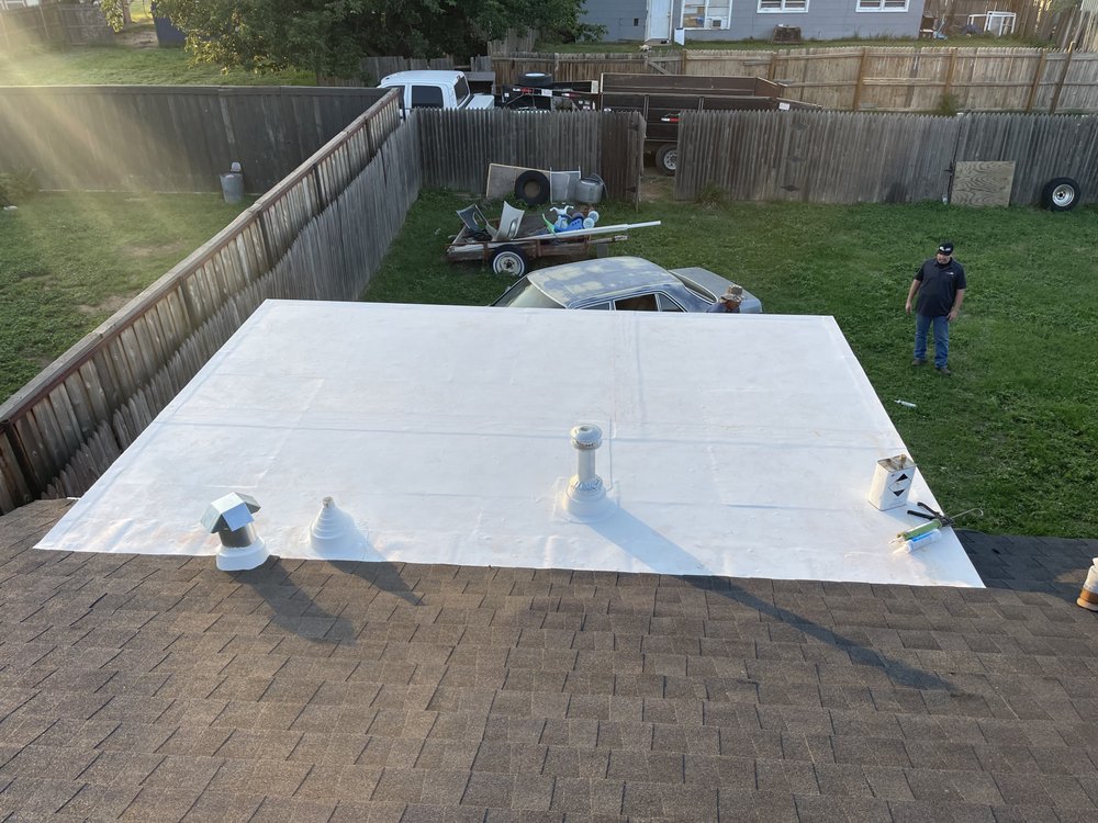 Slide of Llano Roofing