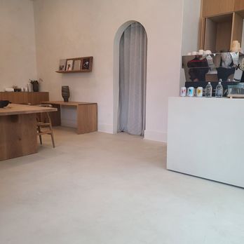 Minro Studio - Side interior - Themed Cafes Near Me - Chattahoochee Hills, Georgia