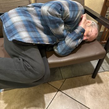 PEACEHEALTH SACRED HEART MEDICAL CENTER AT RIVERBEND - Updated May 2025 ...