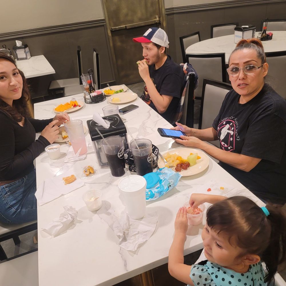 Hibachi Buffet - Es una variedad de mariscos muy deliciosos todo y muy limpio lugar y atienden rápido las bebidas lo más deliciosos - Buffets Near Me - Citrus Heights, California Hibachi Buffet - Es una variedad de mariscos muy deliciosos todo y muy limpio lugar y atienden rápido las bebidas lo más deliciosos - Buffets Near Me - Citrus Heights, California