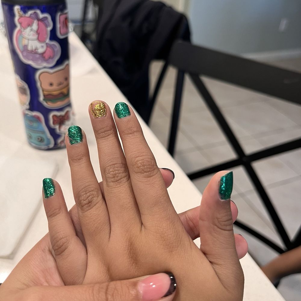 V nails & spa - Nail Salons Near Me - LOS BANOS, California V nails & spa - Nail Salons Near Me - LOS BANOS, California