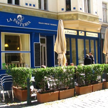 La Pasteria - Italian Near Me - Vienna, 9