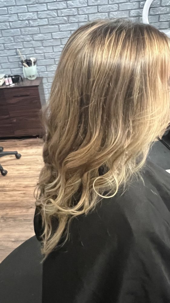 LEMA’S SALON Updated August 2024 Request an Appointment 130 E Franklin St, Appleton