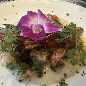Flavor Rich Restaurant - Shrimp & Grits - Breakfast & Brunch Near Me - San Antonio, Texas