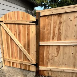 M & M Fence and Deck