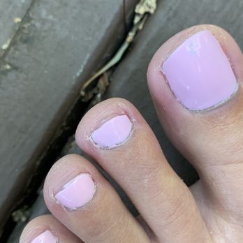 Hollywood Nails - Nail Salons Near Me - Delavan, Wisconsin