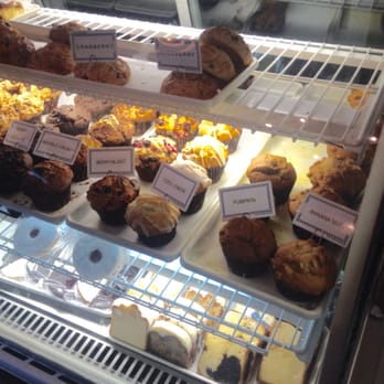 Olde Brooklyn Bagel Shoppe - Cakes and muffins - Bagels Near Me - Brooklyn, New York Olde Brooklyn Bagel Shoppe - Cakes and muffins - Bagels Near Me - Brooklyn, New York