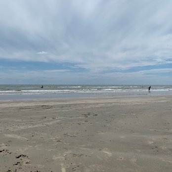 Pirates Beach - Beaches Near Me - Galveston, Texas