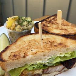 Harper Barbecue - Pork belly BLT (comes with little side of potatoes)