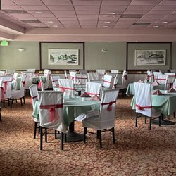 Golden Hunan Chinese Restaurant - Inside seating