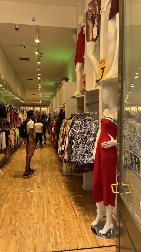 NC OUTLET Updated March 2025 473 Broadway, New York, New York Outlet Stores Yelp